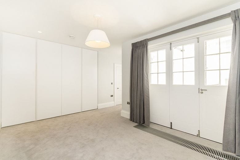 1 bedroom flat, Manchester Street, Marylebone W1U - Available