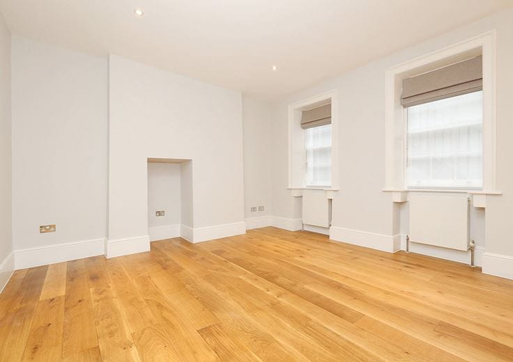 1 bedroom flat, Manchester Street, Marylebone W1U - Available