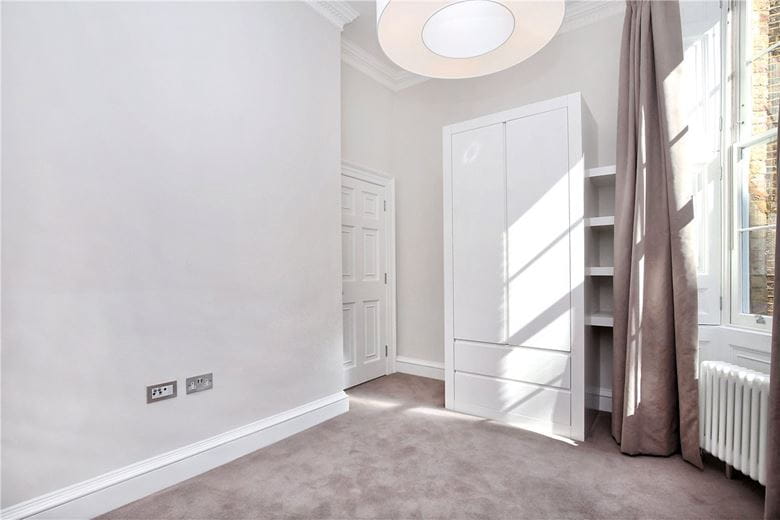 1 bedroom flat, Manchester Street, Marylebone W1U - Available