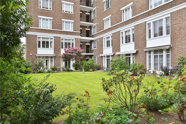 4 bedroom flat, Bryanston Square, Marylebone W1H - Available
