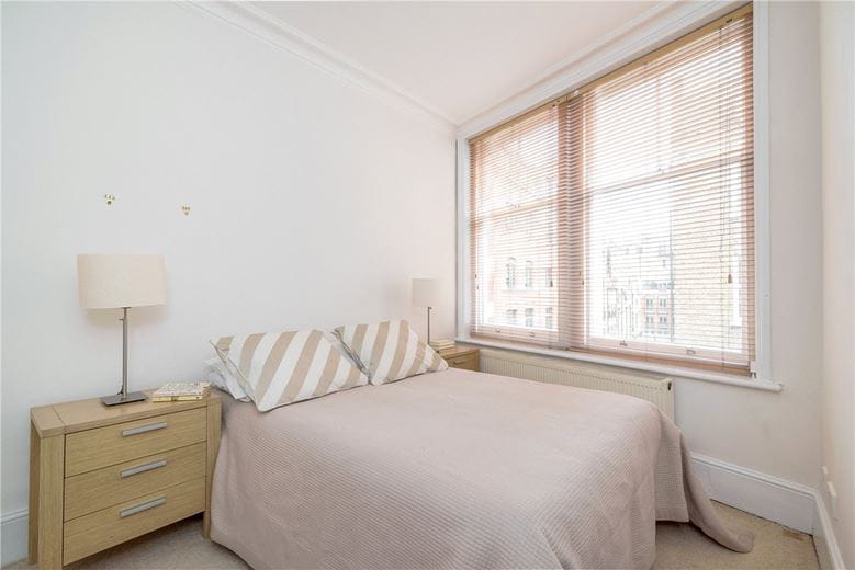 3 bedroom flat, Marylebone Lane, Marylebone W1U - Let Agreed