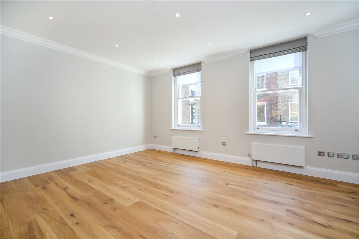 2 bedroom flat, Seymour Place, Marylebone W1H - Available