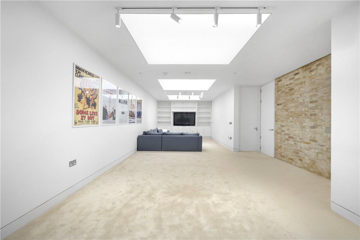 3 bedroom house, Bingham Place, London W1U - Available