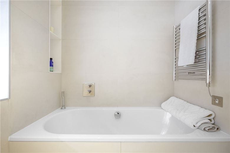 3 bedroom house, Bingham Place, London W1U - Available