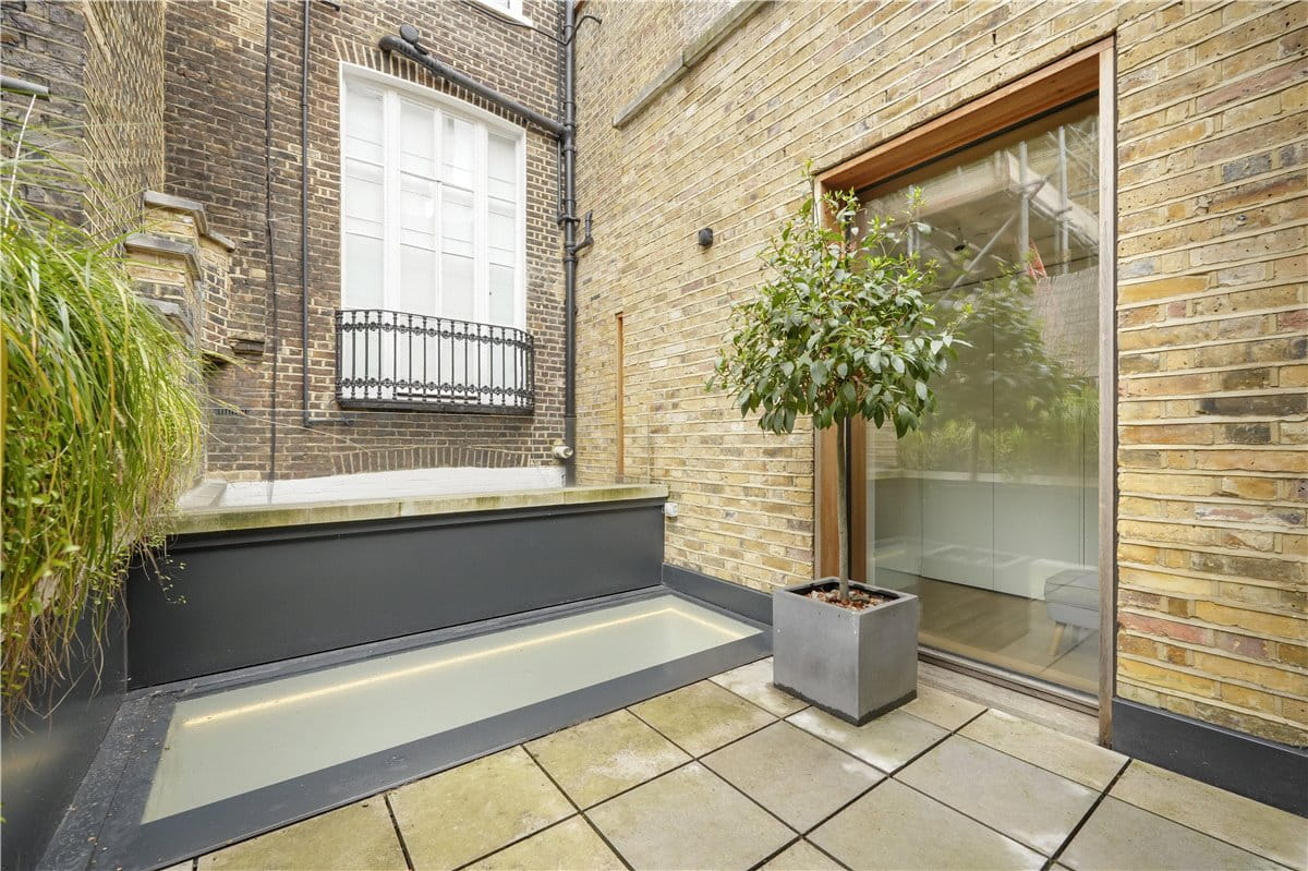 3 bedroom house, Bingham Place, London W1U - Available