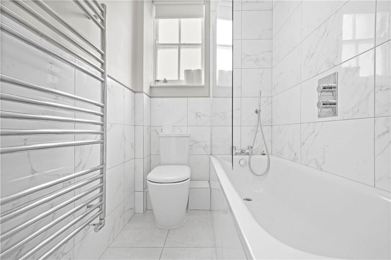 3 bedroom flat, Taunton Place, London NW1 - Available
