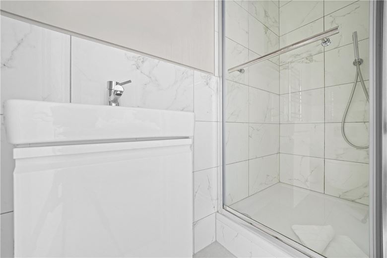3 bedroom flat, Taunton Place, London NW1 - Available