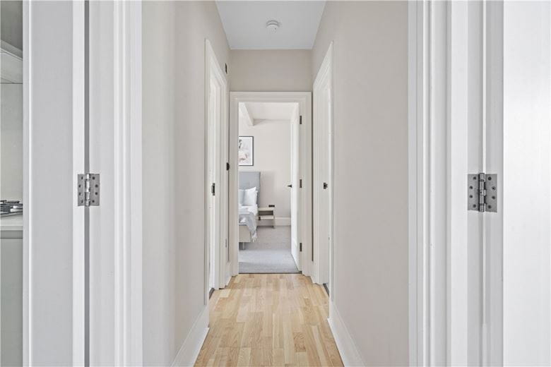 3 bedroom flat, Taunton Place, London NW1 - Available