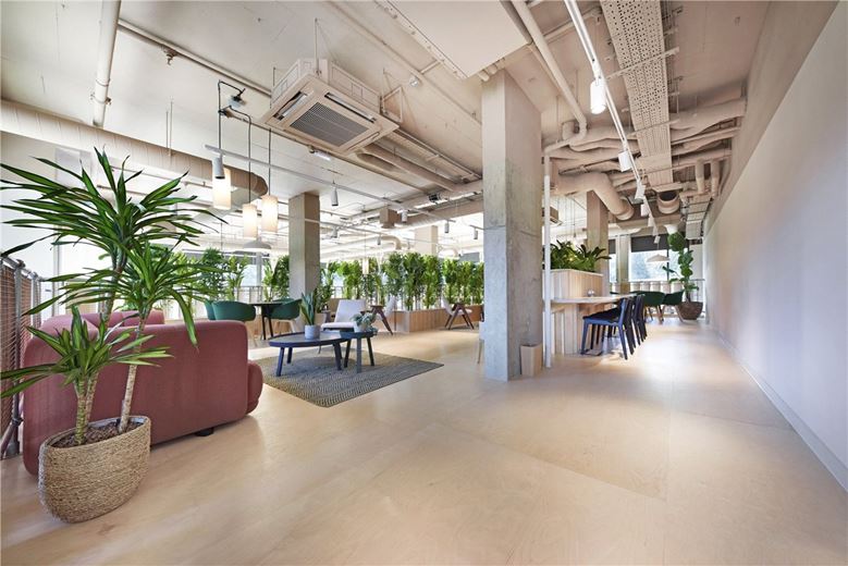 3 bedroom flat, Heartwell Avenue, London E16