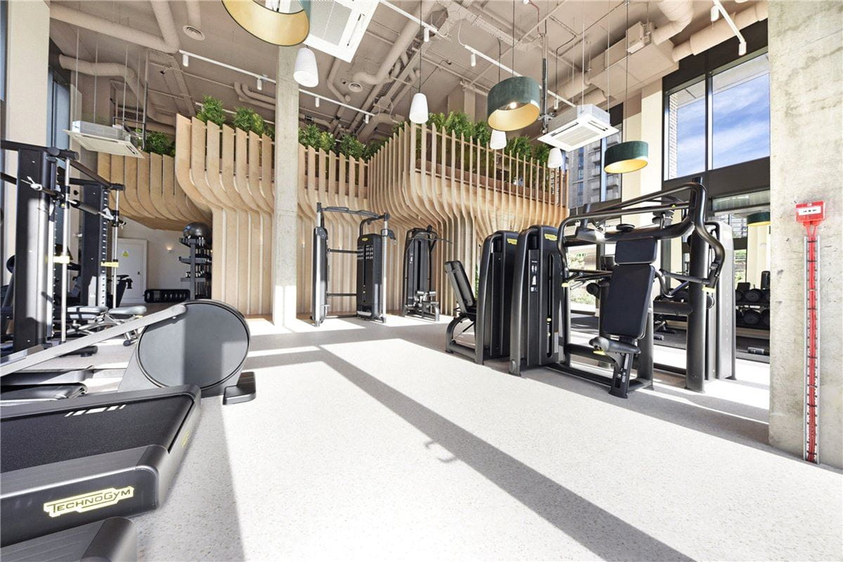 1 bedroom flat, Heartwell Avenue, London E16 - Let Agreed