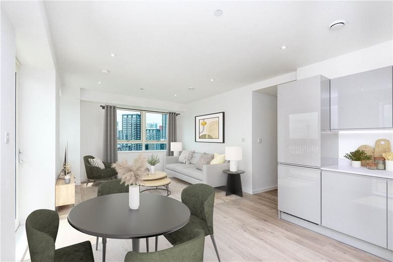 2 bedroom flat, Heartwell Avenue, London E16 - Let Agreed