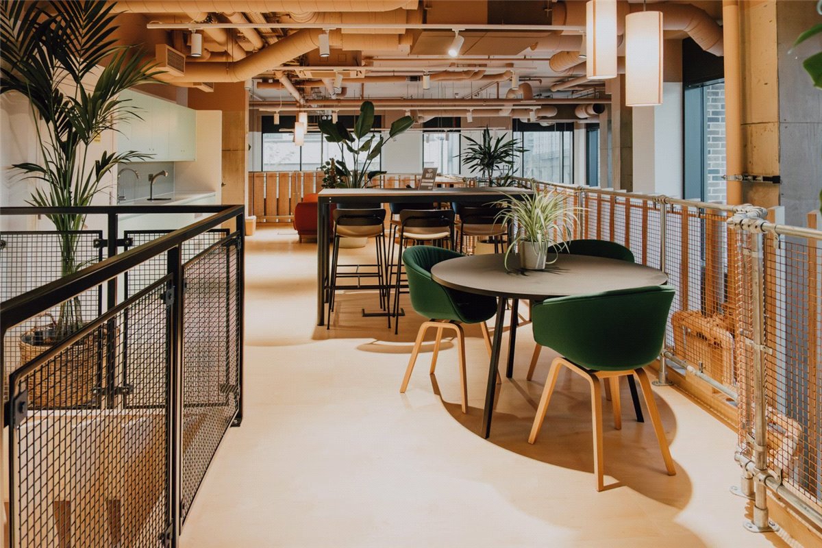 2 bedroom flat, Heartwell Avenue, London E16