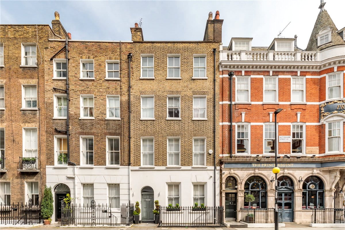 1 bedroom flat, Nottingham Street, London W1U