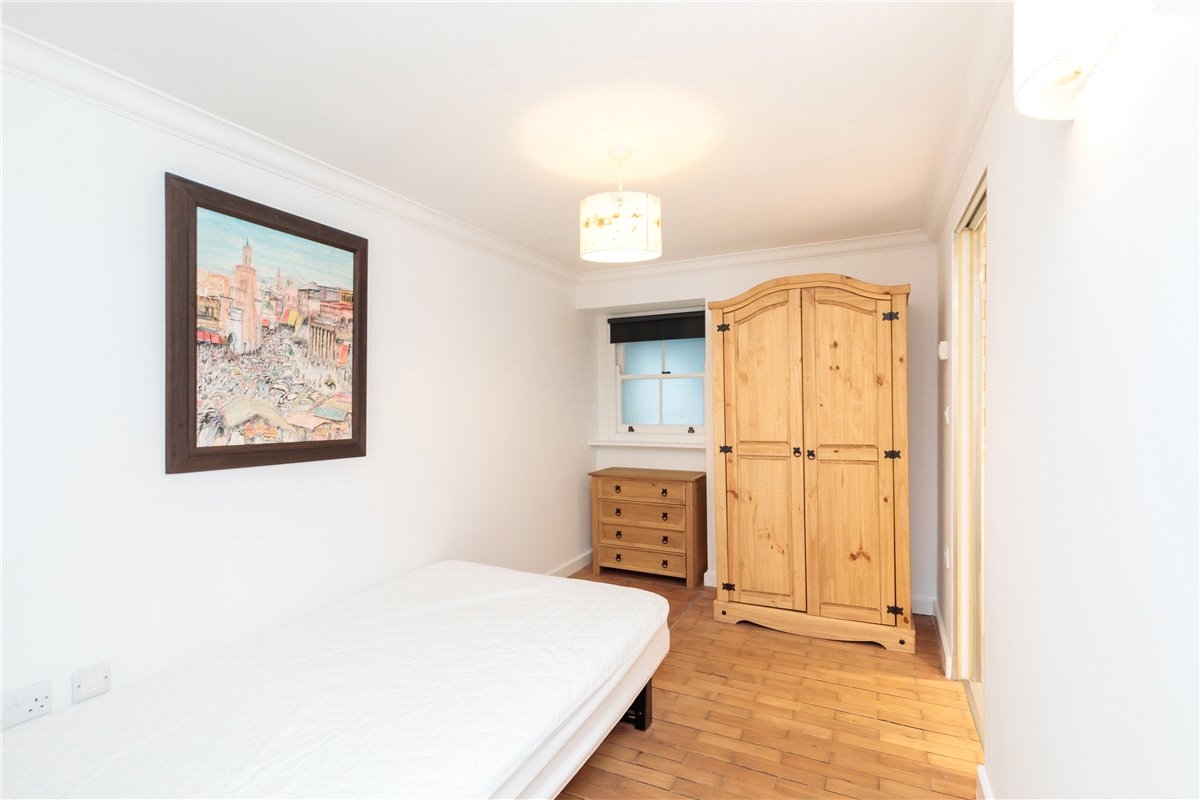 1 bedroom flat, Nottingham Street, London W1U