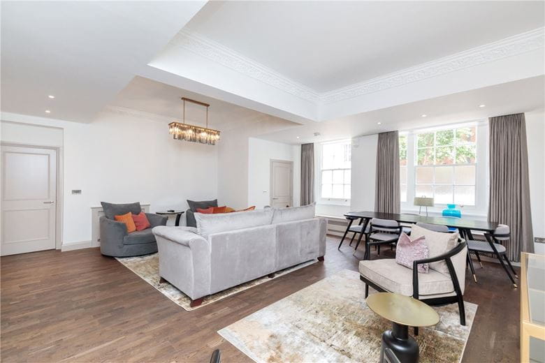 4 bedroom flat, Bryanston Court, George Street W1H - Available