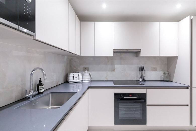 4 bedroom flat, Bryanston Court, George Street W1H - Available