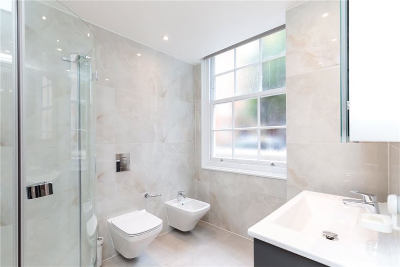 4 bedroom flat, Bryanston Court, George Street W1H - Available
