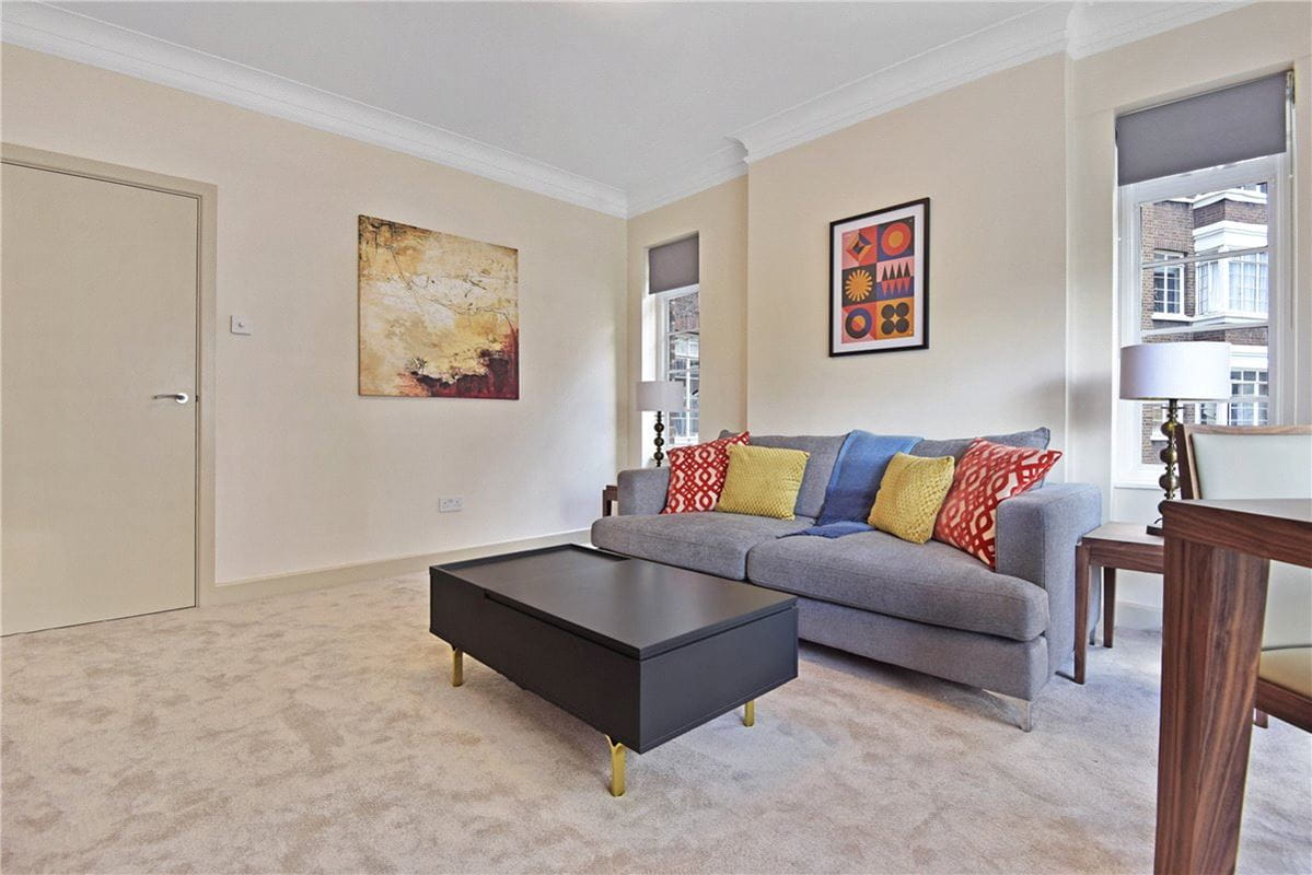 1 bedroom flat, Park Road, London NW1 - Available