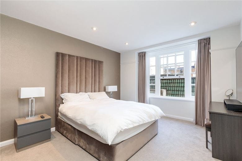 3 bedroom flat, Seymour Place, London W1H - Available