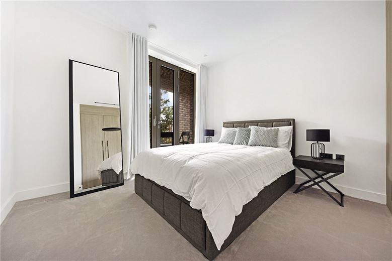 1 bedroom flat, Cosway Street, London NW1 - Available