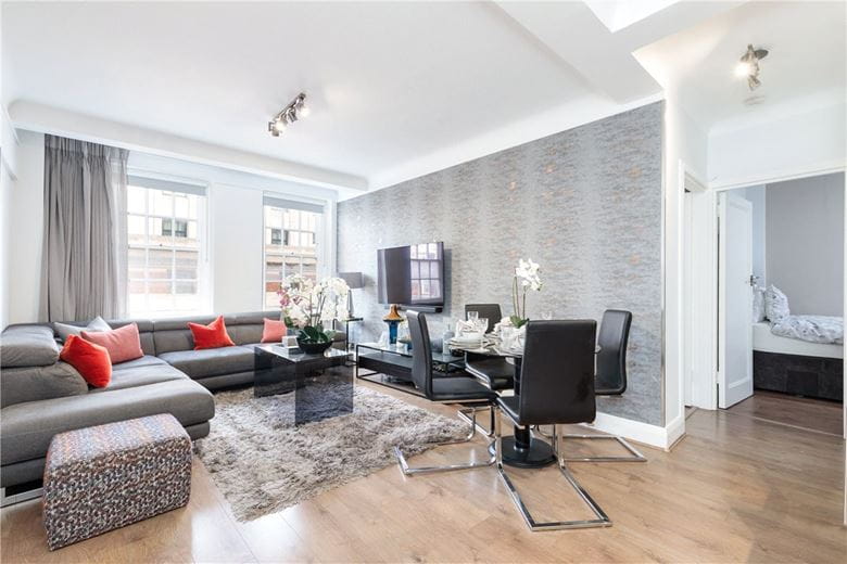 2 bedroom flat, Great Cumberland Place, Marylebone W1H - Available