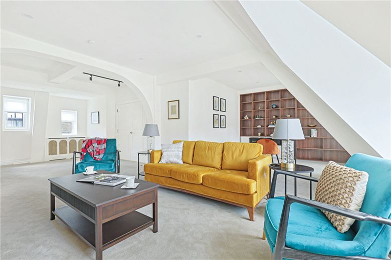 4 bedroom flat, Bryanston Court, George Street W1H - Available