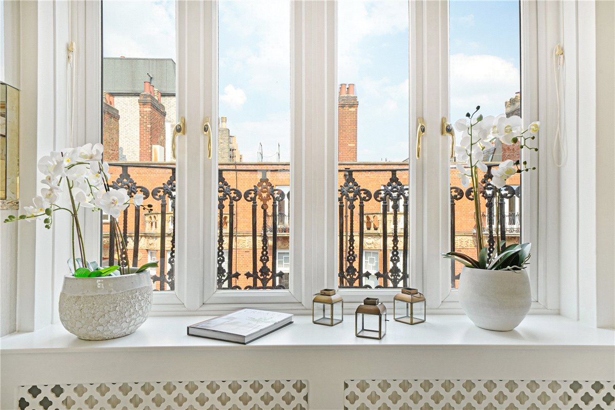 2 bedroom flat, Montagu Mansions, Marylebone W1U - Available