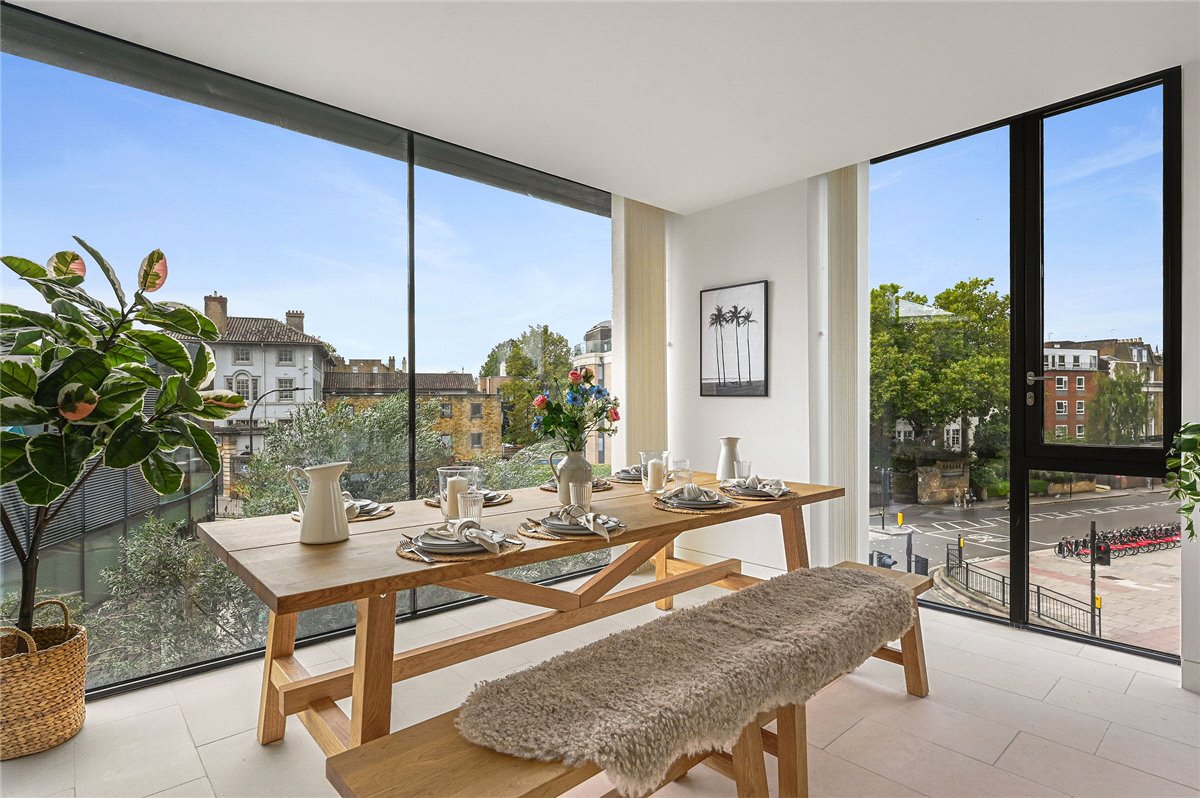 3 bedroom flat, Latitude House, Oval Road NW1 - Available