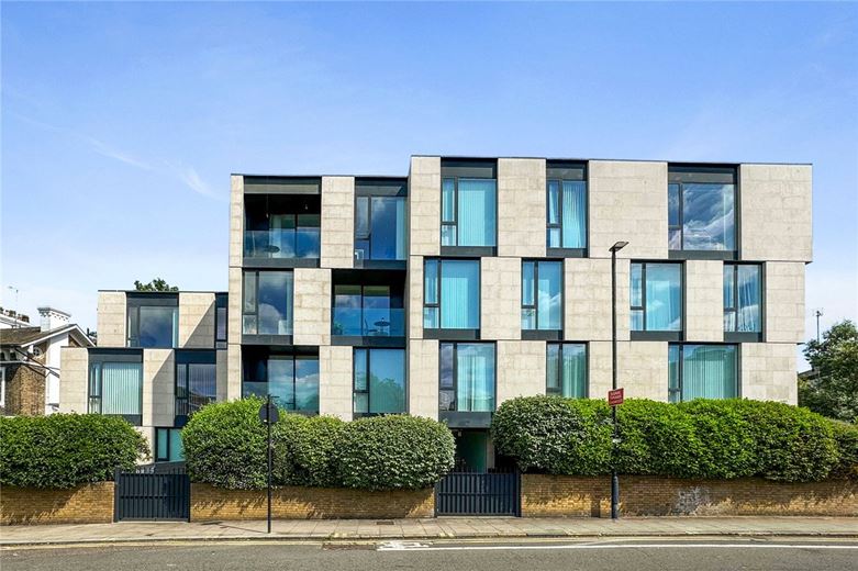 3 bedroom flat, Latitude House, Oval Road NW1 - Available