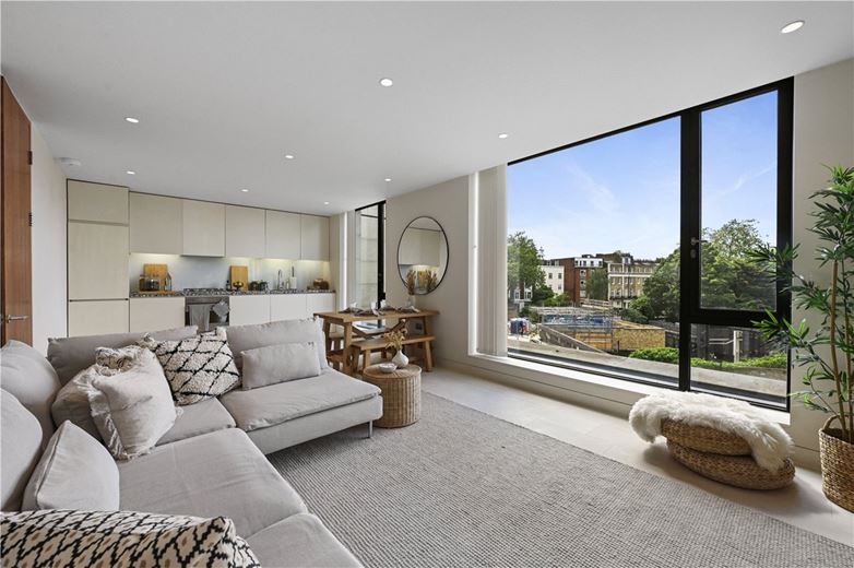 1 bedroom flat, Oval Road, London NW1 - Available
