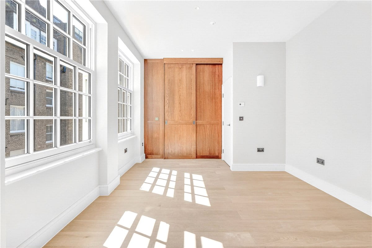 3 bedroom maisonette, De Walden Street, Marylebone W1G - Let Agreed