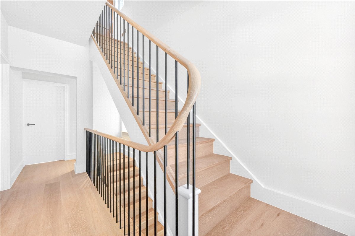 3 bedroom maisonette, De Walden Street, Marylebone W1G - Let Agreed