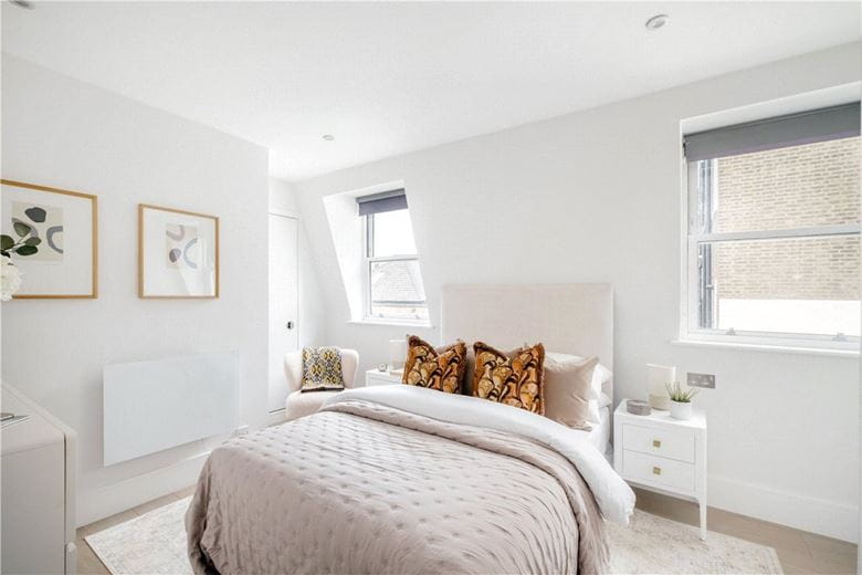 1 bedroom flat, Nottingham Street, Marylebone W1U - Available