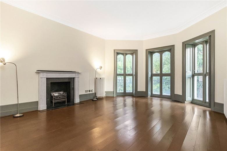 5 bedroom house, Park Village East, London NW1 - Available