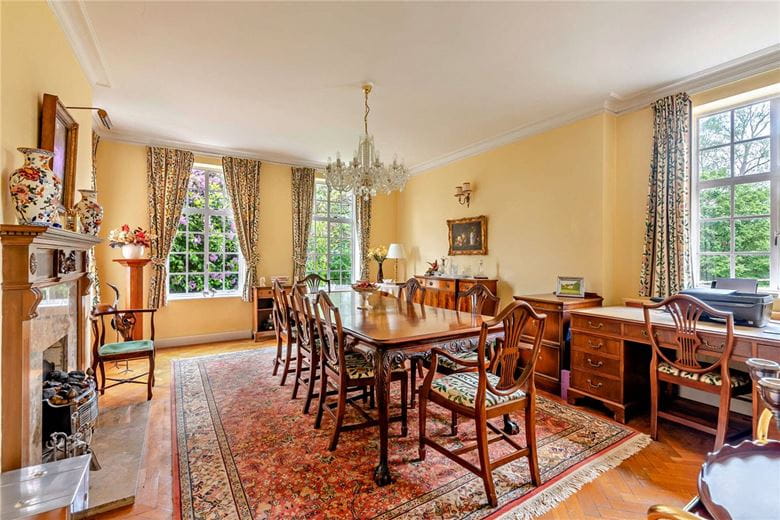 5 bedroom house, Cold Ash Hill, Cold Ash RG18 - Sold