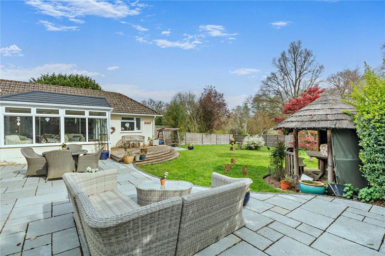 3 bedroom house, Craven Road, Inkpen RG17 - Available