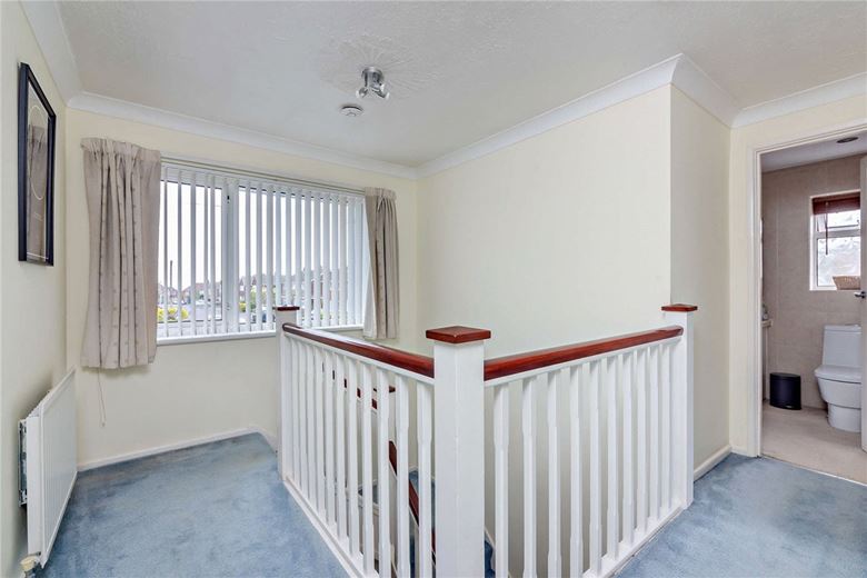 3 bedroom house, Charter Road, Newbury RG14 - Sold STC