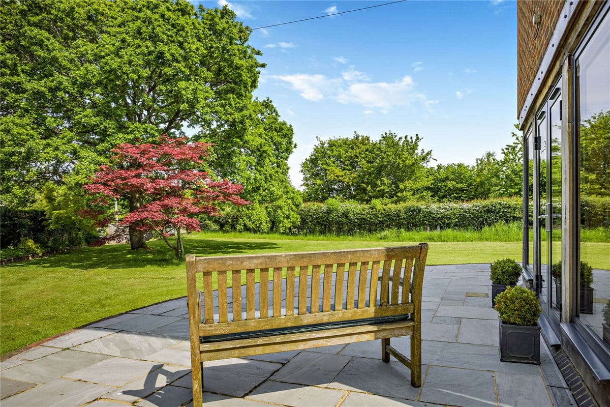 5 bedroom house, Belmont, Woodspeen RG20 - Sold