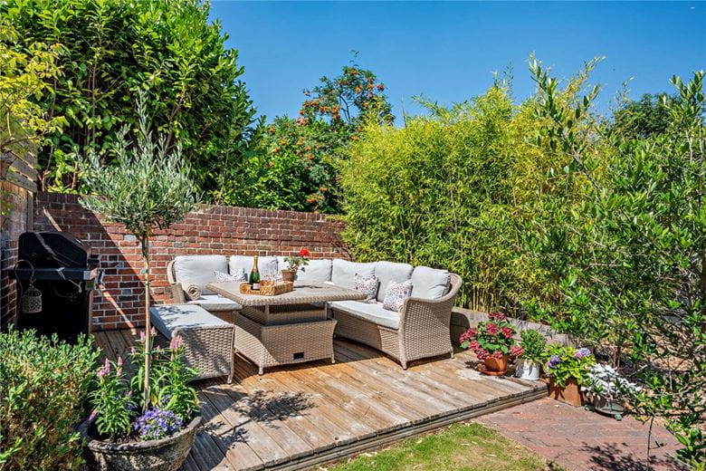 5 bedroom house, High Street, Chieveley RG20 - Sold STC