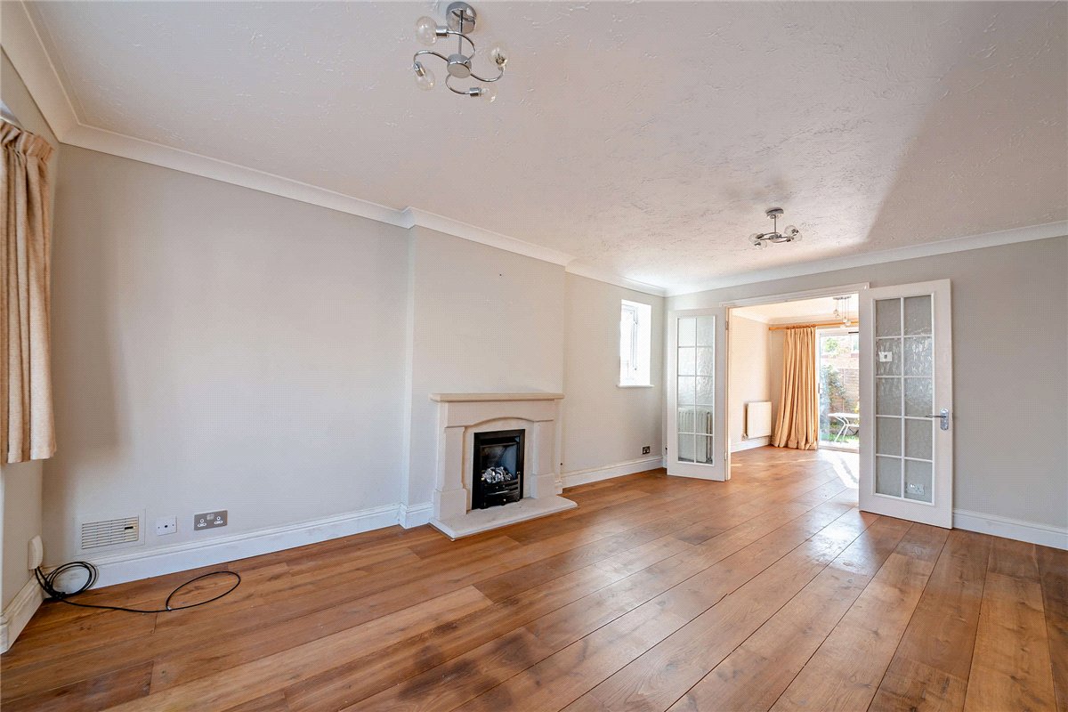 4 bedroom house, Harebell Drive, Thatcham RG18 - Available