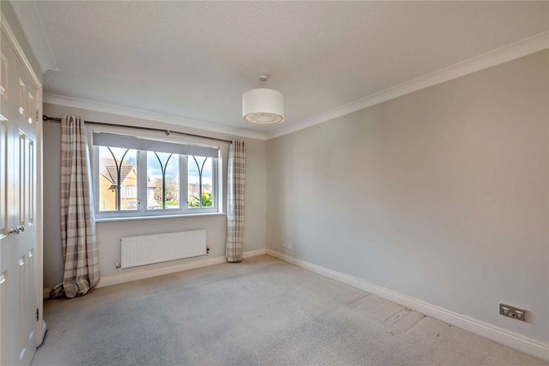 4 bedroom house, Harebell Drive, Thatcham RG18 - Available