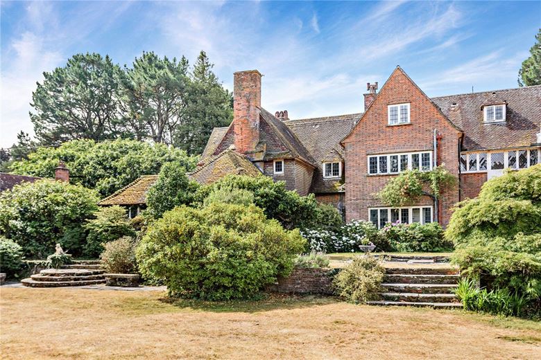 7 bedroom house, Burys Bank Road, Greenham RG19 - Available