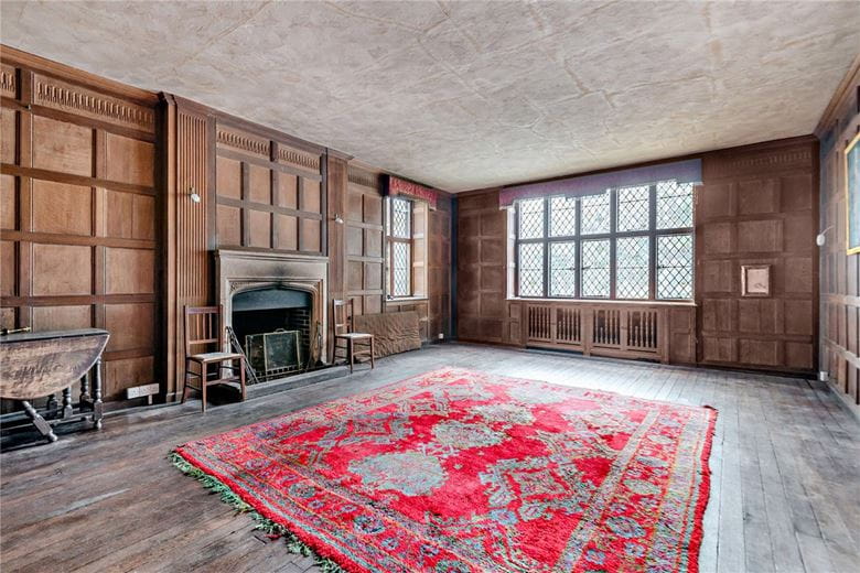 7 bedroom house, Burys Bank Road, Greenham RG19 - Available