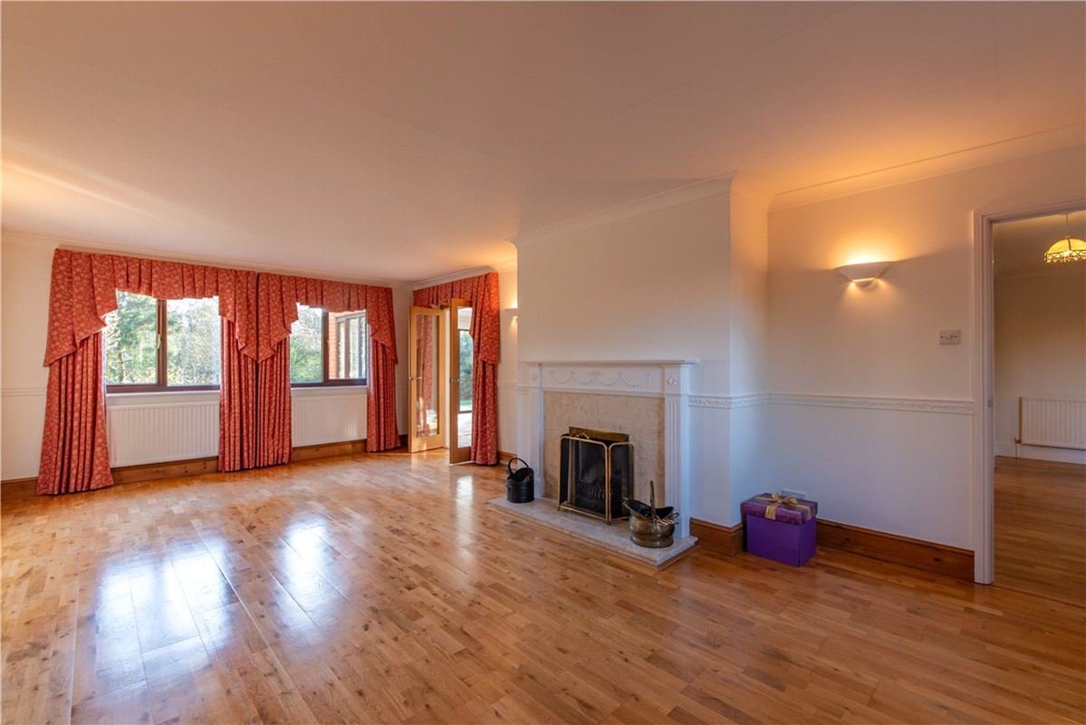 5 bedroom house, Post Office Road, Inkpen RG17 - Available