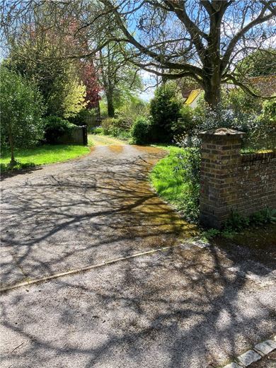 2 bedroom house, The Maltings, West Ilsley RG20 - Available
