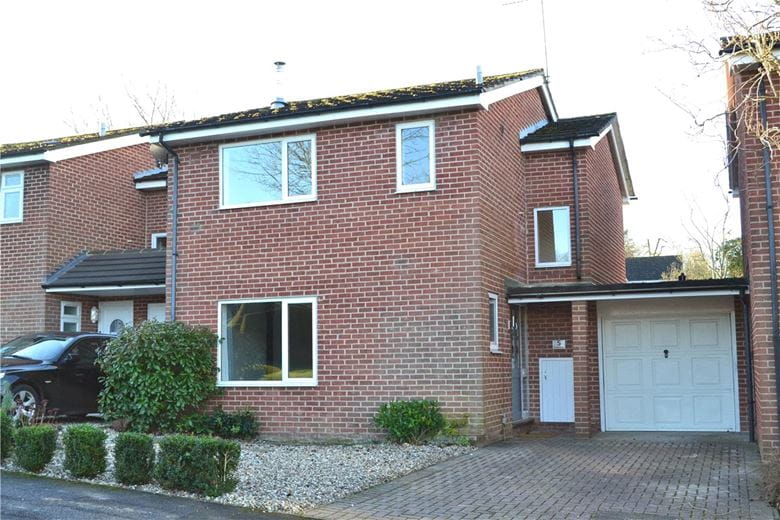 3 bedroom house, Woolton Hill, Newbury RG20 - Available