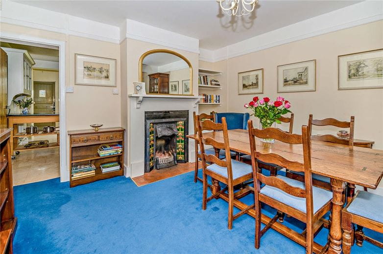 3 bedroom house, East End, Newbury RG20 - Sold