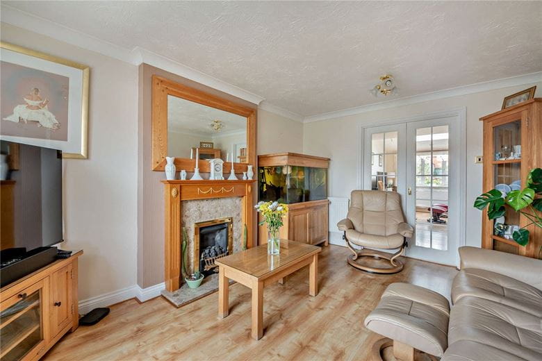 4 bedroom house, Cowslip Crescent, Thatcham RG18 - Sold