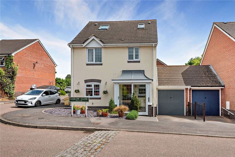 4 bedroom house, Ludlow Close, Newbury RG14 - Available