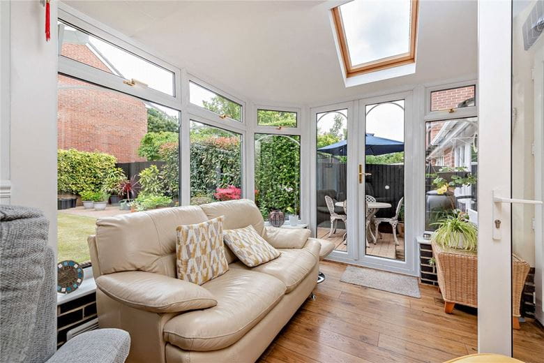 4 bedroom house, Ludlow Close, Newbury RG14 - Available